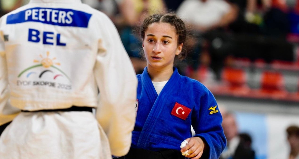 Milli Judocu Yağmur Yılmaztürk EYOF 2025'te Tarihi Gümüş Madalya Kazandı!
