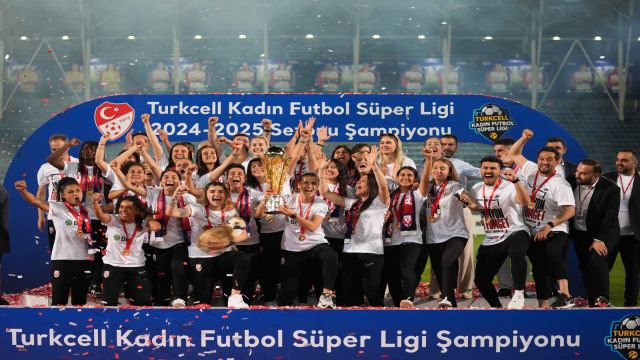 ABB Fomget, Kadınlar Süper Ligi Şampiyonluğunu TFF Resmen Tescil Ettirdi!
