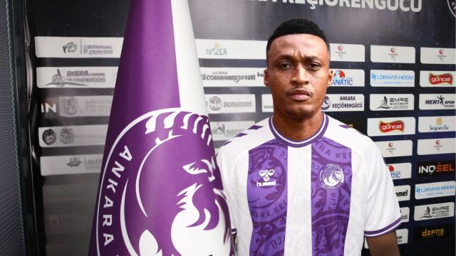 Keçiören, Süperstar Mexer ile Transfer Bombasını Patlattı! 2 Kecioren Superstar Mexer ile Transfer Bombasini Patlatti