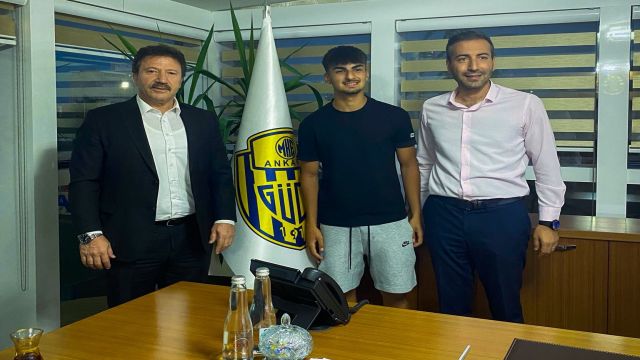 Miraç Şimşek Ankaragücü'ne geri döndü!