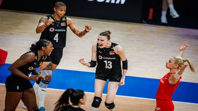 Turkiye Italya Voleybol Maci Sonucu Filenin Sultanlari Lider Italya